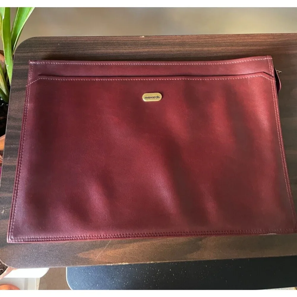 Vintage 80s Monarch Luggage Co Burgundy Slim Portfolio Document Case Bag